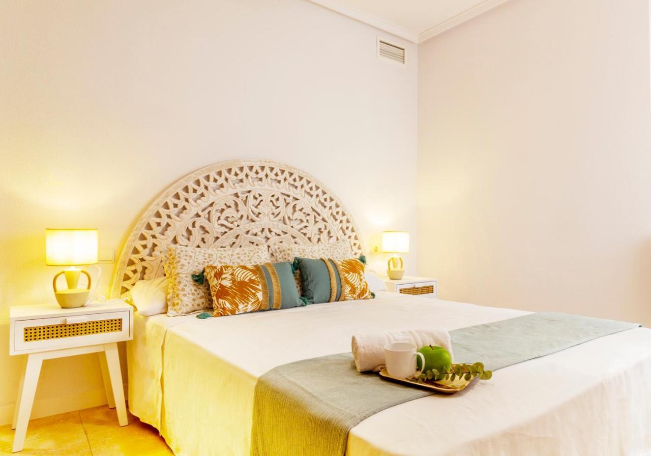 Apartamento Pink Maritimo Τορεβιέχα Εξωτερικό φωτογραφία