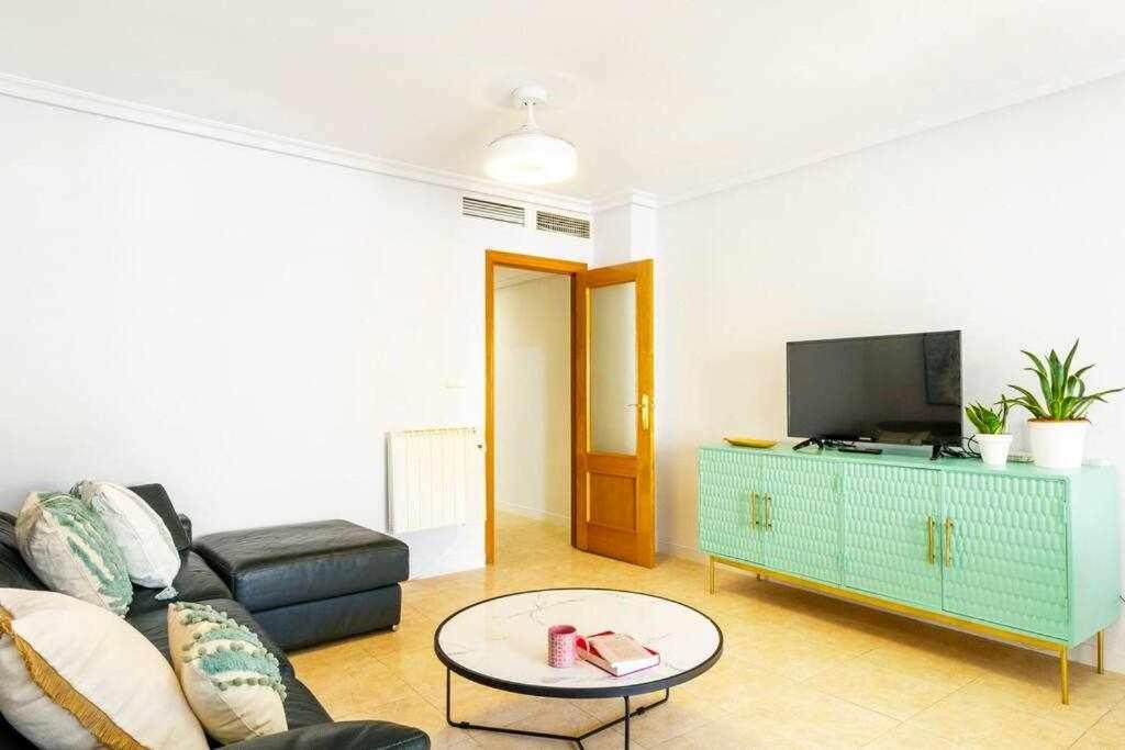 Apartamento Pink Maritimo Τορεβιέχα Εξωτερικό φωτογραφία