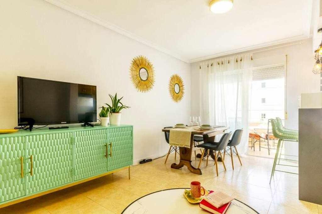 Apartamento Pink Maritimo Τορεβιέχα Εξωτερικό φωτογραφία