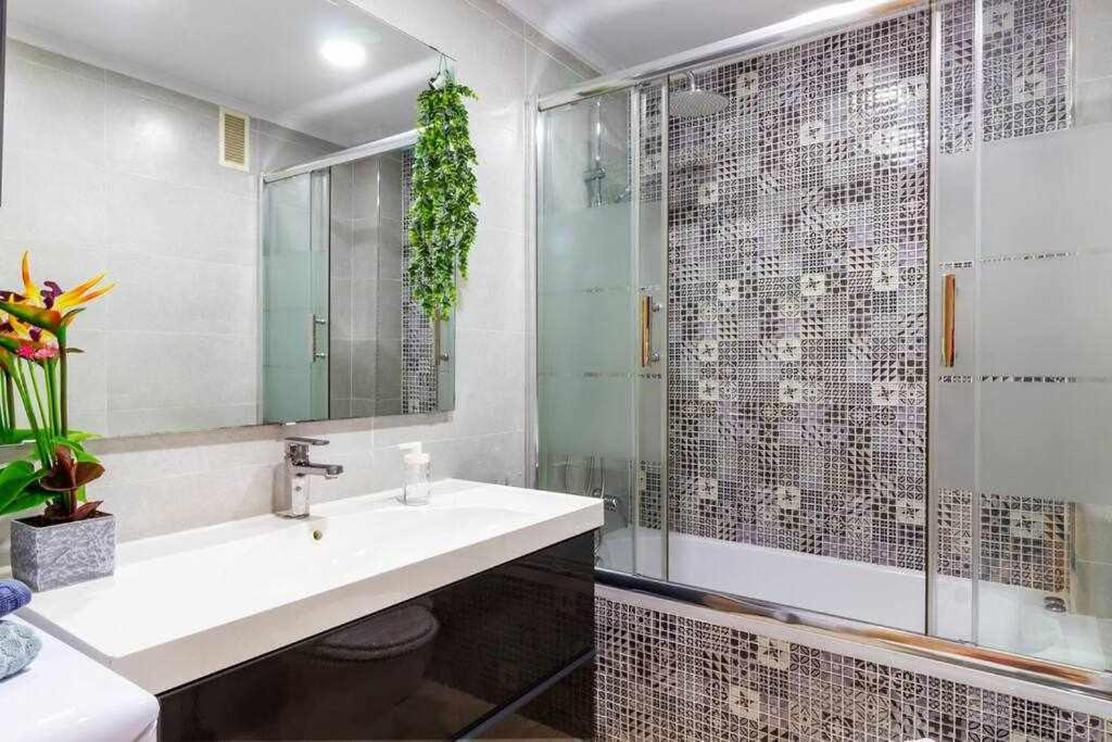 Apartamento Pink Maritimo Τορεβιέχα Εξωτερικό φωτογραφία