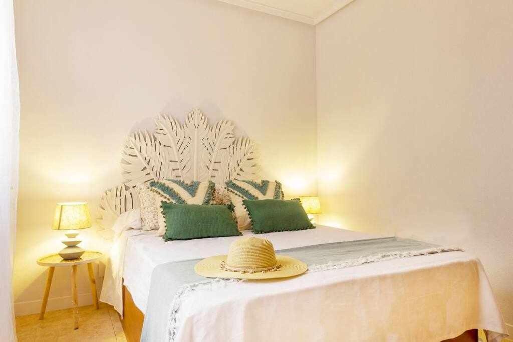 Apartamento Pink Maritimo Τορεβιέχα Εξωτερικό φωτογραφία